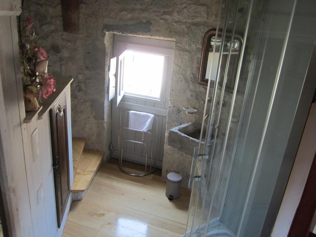 Chambre D'Hotes La Tour De Brazalem Nerac Phòng bức ảnh